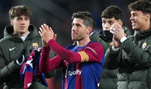 被诅咒的巴萨被不常出场的队长拯救