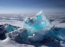 山东男篮分享球队踩场片段：高诗岩赛前热身时间